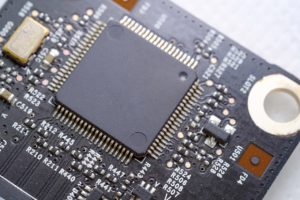 リードフレーム とは 半導体パッケージ